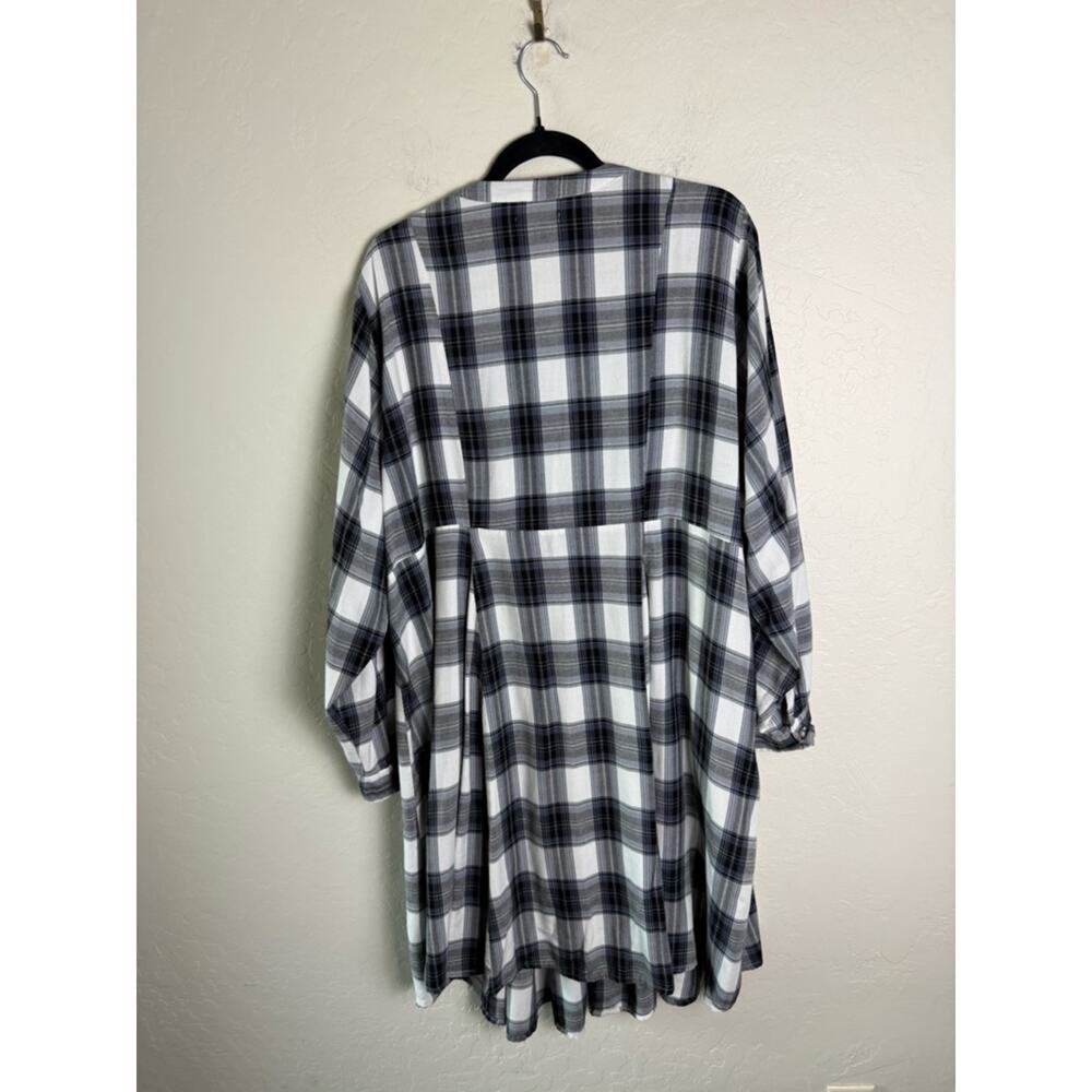 Torrid Button Front Kimono Voile Plaid Black 3X 18318409 - Picture 8 of 13